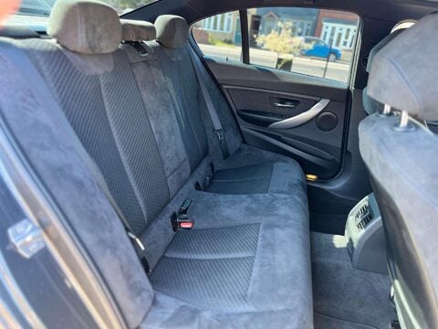 BMW 3 Series 320i M Sport Saloon 4dr Petrol Auto xDrive Euro 5 (s/s) (184 ps) 24