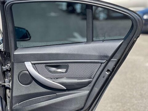 BMW 3 Series 320i M Sport Saloon 4dr Petrol Auto xDrive Euro 5 (s/s) (184 ps) 30