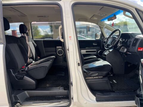 Mitsubishi Delica Roadest 55