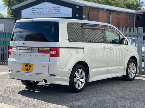Mitsubishi Delica Roadest 21
