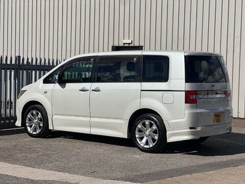 Mitsubishi Delica Roadest 9