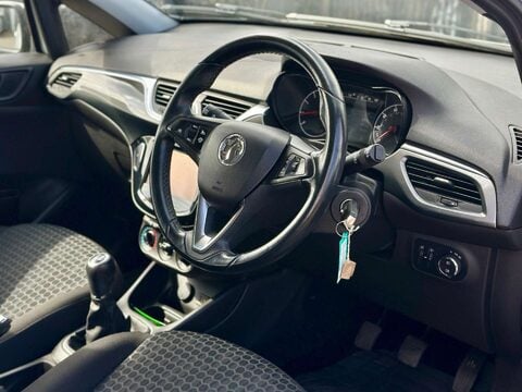 Vauxhall Corsa 1.2i Design Euro 6 5dr 9