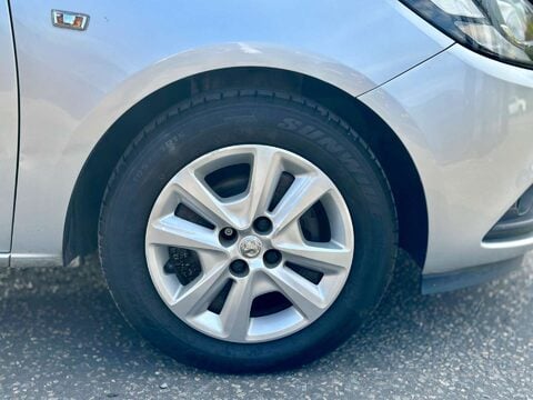 Vauxhall Corsa 1.2i Design Euro 6 5dr 54