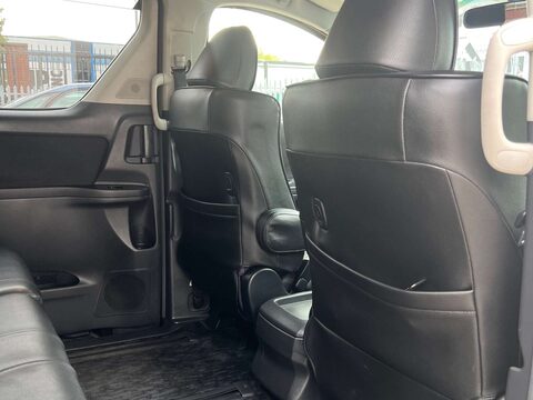 Toyota Vellfire 2.4 ULEZ AUTO+8 SEATS+WARRANTY+QUAD EXHAUST 38