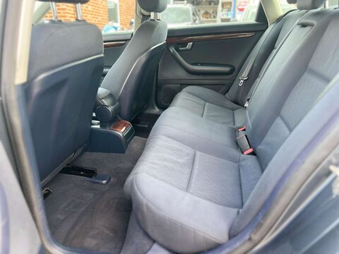 Audi A4 2.0 SE 4dr 18