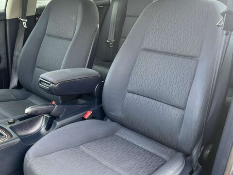 Audi A4 2.0 SE 4dr 17