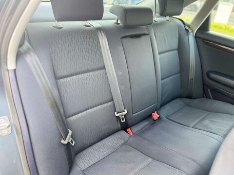 Audi A4 2.0 SE 4dr 23