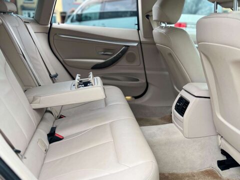 BMW 3 Series 320i LUXURY GT Auto 22