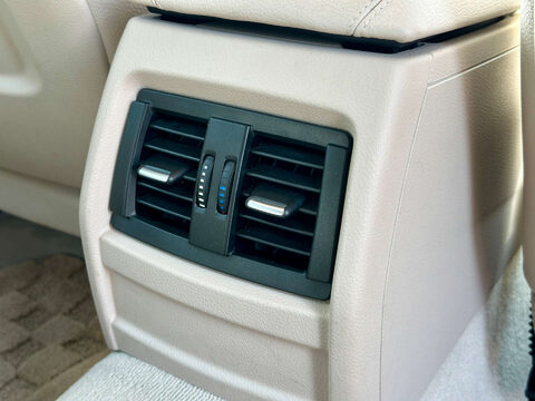 BMW 3 Series 320i LUXURY GT Auto 51