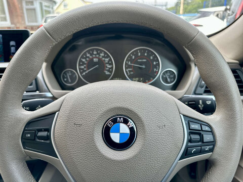 BMW 3 Series 320i LUXURY GT Auto 37