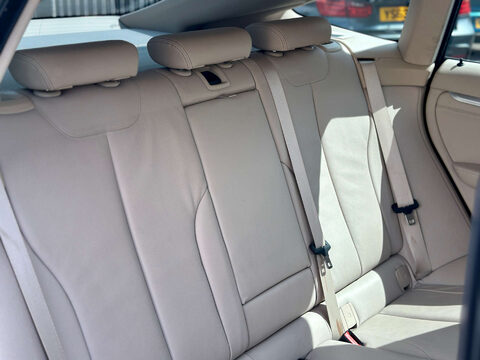 BMW 3 Series 320i LUXURY GT Auto 49
