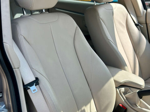 BMW 3 Series 320i LUXURY GT Auto 4