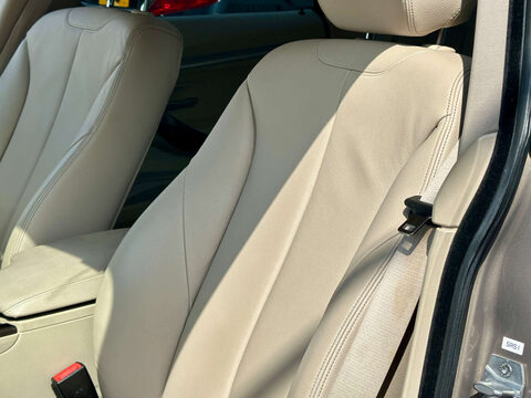 BMW 3 Series 320i LUXURY GT Auto 9