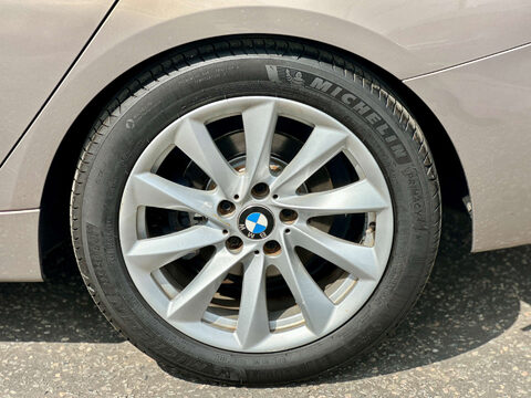 BMW 3 Series 320i LUXURY GT Auto 64