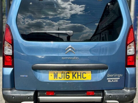 Citroen Berlingo Multispace 1.6 Berlingo Multispace XTR Blue HDi Semi-Auto 5dr 5