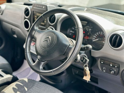Citroen Berlingo Multispace 1.6 Berlingo Multispace XTR Blue HDi Semi-Auto 5dr 9