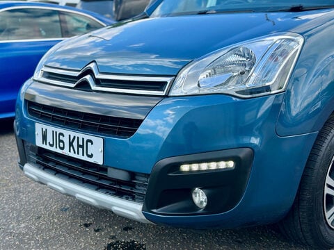 Citroen Berlingo Multispace 1.6 Berlingo Multispace XTR Blue HDi Semi-Auto 5dr 31