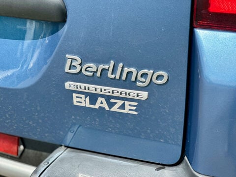 Citroen Berlingo Multispace 1.6 Berlingo Multispace XTR Blue HDi Semi-Auto 5dr 36