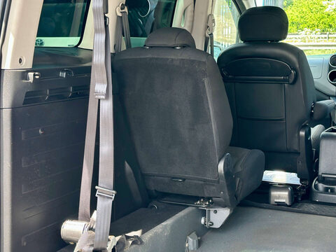 Citroen Berlingo Multispace 1.6 Berlingo Multispace XTR Blue HDi Semi-Auto 5dr 45