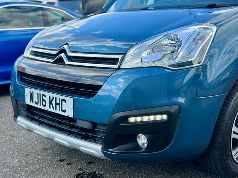 Citroen Berlingo Multispace 1.6 Berlingo Multispace XTR Blue HDi Semi-Auto 5dr 31