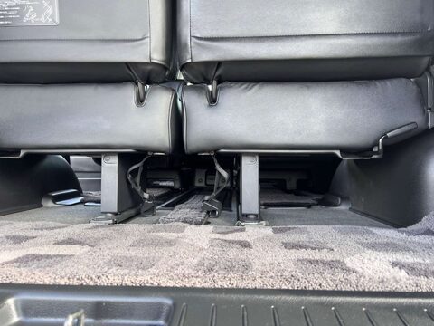 Nissan Elgrand 3.5+HIGHWAY STAR+GRADE 4+WARRANTED MILES 47