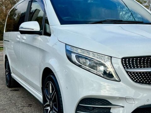 Mercedes-Benz V Class 2.2 V220d AMG Line MPV 5dr Diesel G-Tronic+ Euro 6 (s/s) 7 Seat (163 ps) 31