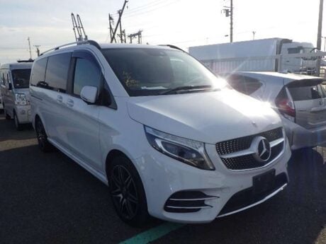 Mercedes-Benz V Class 2.2 V220d AMG Line MPV 5dr Diesel G-Tronic+ Euro 6 (s/s) 7 Seat (163 ps)