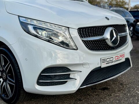Mercedes-Benz V Class 2.2 V220d AMG Line MPV 5dr Diesel G-Tronic+ Euro 6 (s/s) 7 Seat (163 ps) 32
