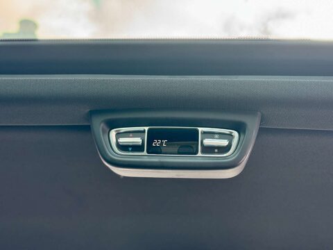 Mercedes-Benz V Class 2.2 V220d AMG Line MPV 5dr Diesel G-Tronic+ Euro 6 (s/s) 7 Seat (163 ps) 90