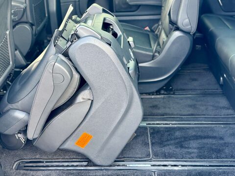 Mercedes-Benz V Class 2.2 V220d AMG Line MPV 5dr Diesel G-Tronic+ Euro 6 (s/s) 7 Seat (163 ps) 77