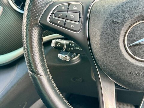 Mercedes-Benz V Class 2.2 V220d AMG Line MPV 5dr Diesel G-Tronic+ Euro 6 (s/s) 7 Seat (163 ps) 62