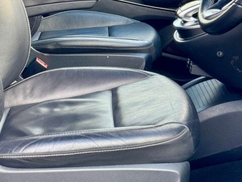 Mercedes-Benz V Class 2.2 V220d AMG Line MPV 5dr Diesel G-Tronic+ Euro 6 (s/s) 7 Seat (163 ps) 7