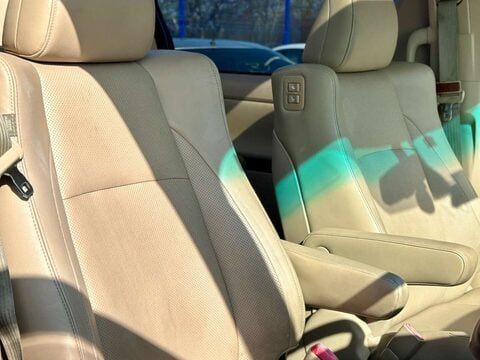 Toyota Alphard Toyota Alphard L Package V6 11
