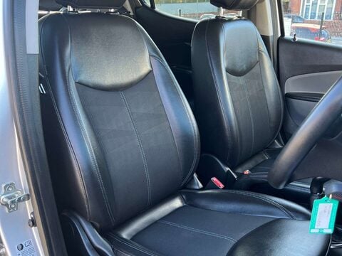 Vauxhall Viva 1.0 Viva Sl 5dr 2