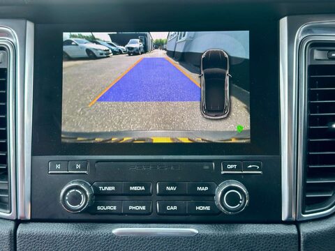 Porsche Macan 2.0T SUV 5dr Petrol PDK 4WD (s/s) (252 ps) 14