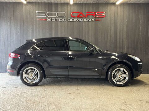 Porsche Macan 2.0T SUV 5dr Petrol PDK 4WD (s/s) (252 ps) 4