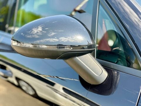 Porsche Macan 2.0T SUV 5dr Petrol PDK 4WD Euro 6 (s/s) (252 ps) 45