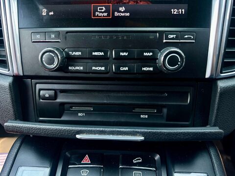 Porsche Macan 2.0T SUV 5dr Petrol PDK 4WD (s/s) (252 ps) 17