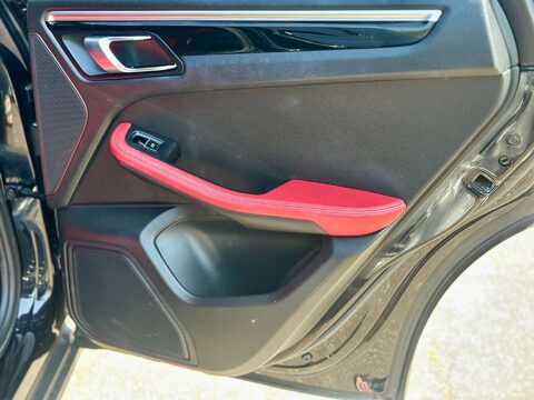 Porsche Macan 2.0T SUV 5dr Petrol PDK 4WD (s/s) (252 ps) 71