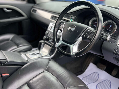 Volvo V70 2.0 V70 SE D3 Auto 5dr 16
