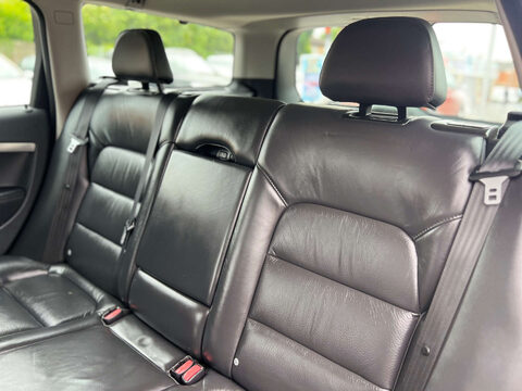Volvo V70 2.0 V70 SE D3 Auto 5dr 30
