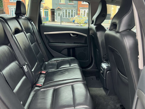 Volvo V70 2.0 V70 SE D3 Auto 5dr 25