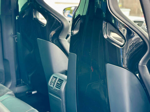 Volkswagen Golf R 2.0 DSG (Wingback) DCC 19