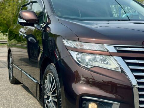 Nissan Elgrand HIGHWAY STAR 2.5 V6 5