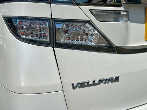 Toyota Vellfire 3.5 V6 4WD ELECTRIC DISABILITY SEAT+4WD+GRADE 4B+RARE 33