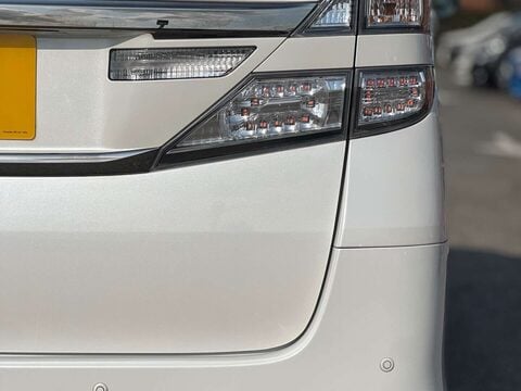 Toyota Vellfire 3.5 V6 4WD ELECTRIC DISABILITY SEAT+4WD+GRADE 4B+RARE 30