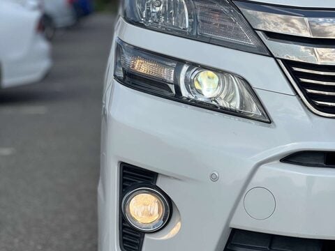 Toyota Vellfire 3.5 V6 4WD ELECTRIC DISABILITY SEAT+4WD+GRADE 4B+RARE 12