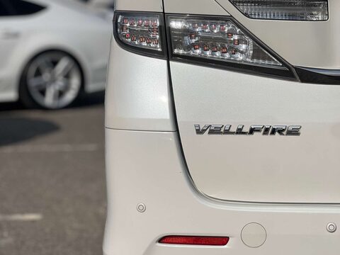 Toyota Vellfire 3.5 V6 4WD ELECTRIC DISABILITY SEAT+4WD+GRADE 4B+RARE 24