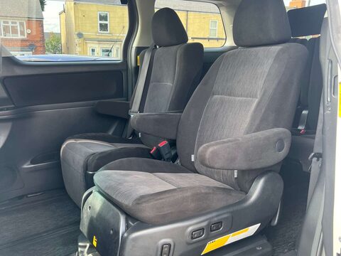 Toyota Vellfire 3.5 V6 4WD ELECTRIC DISABILITY SEAT+4WD+GRADE 4B+RARE 37