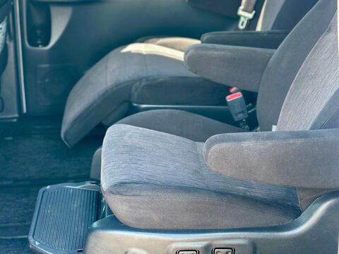 Toyota Vellfire 3.5 V6 4WD ELECTRIC DISABILITY SEAT+4WD+GRADE 4B+RARE 35